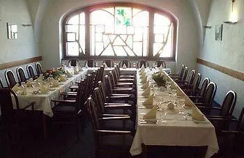 Hotel Bily Kun Karlovy Vary